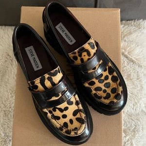 Steve Madden Lawrence Leopard Loafers